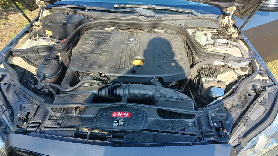 MERCEDES-BENZ E Klasa -