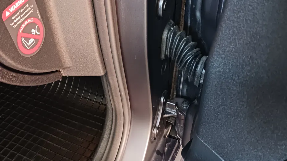 MERCEDES-BENZ E Klasa -