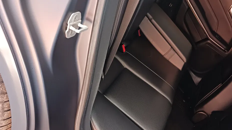 MERCEDES-BENZ E Klasa -