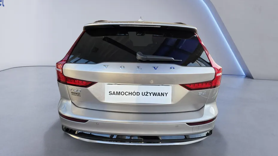 VOLVO V60 V60 B4 B Plus Dark aut