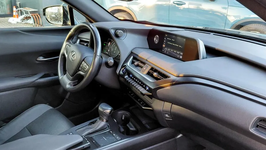 LEXUS UX UX 250h GPF Business 2WD