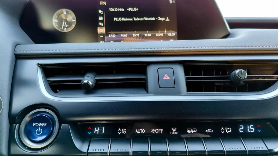 LEXUS UX UX 250h GPF Business 2WD