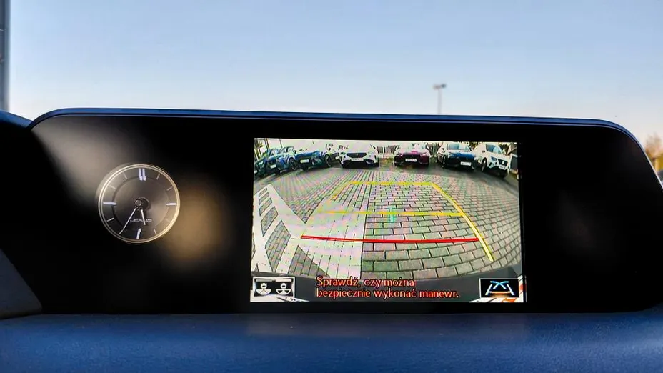 LEXUS UX UX 250h GPF Business 2WD