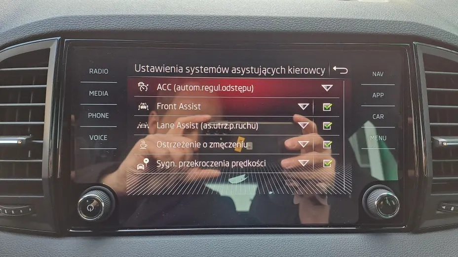 SKODA Karoq Karoq 1.5 TSI ACT Sportline DSG