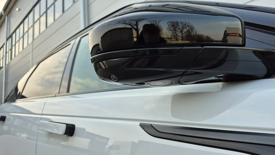 LAND ROVER Range Rover Velar -