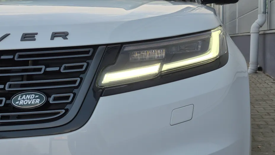 LAND ROVER Range Rover Velar -
