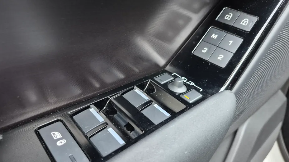 LAND ROVER Range Rover Velar -