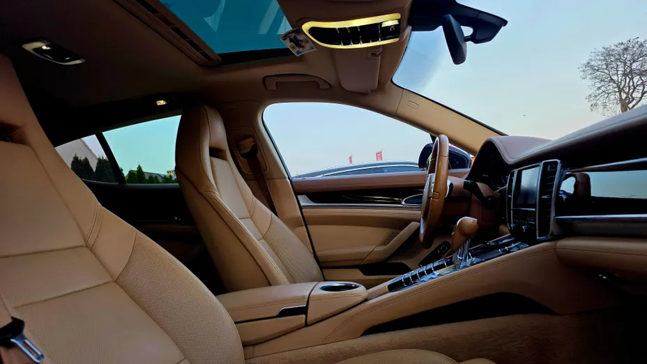 PORSCHE Panamera Panamera 4S