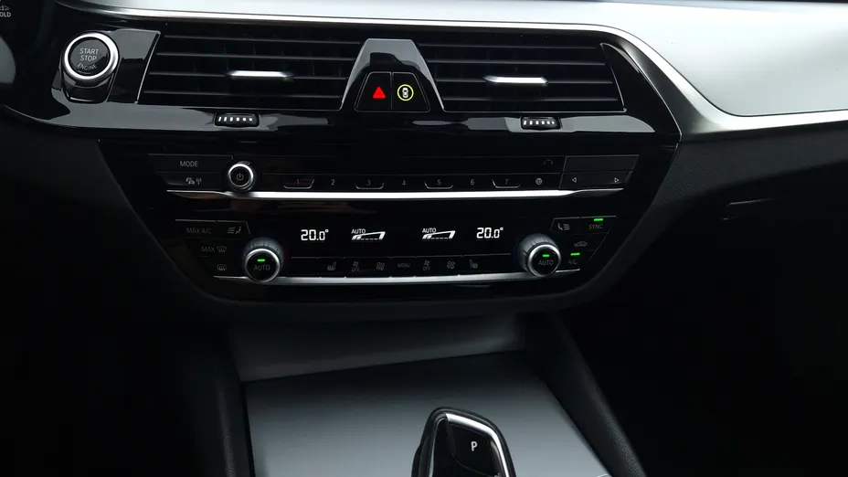 BMW Seria 5 520d Eff.Dynamics aut