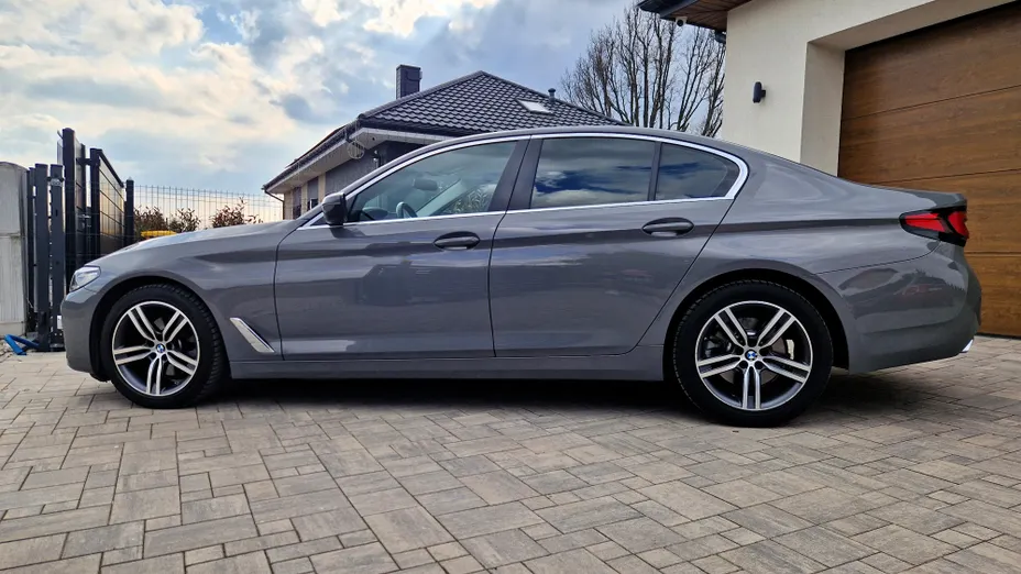BMW Seria 5 520d Eff.Dynamics aut