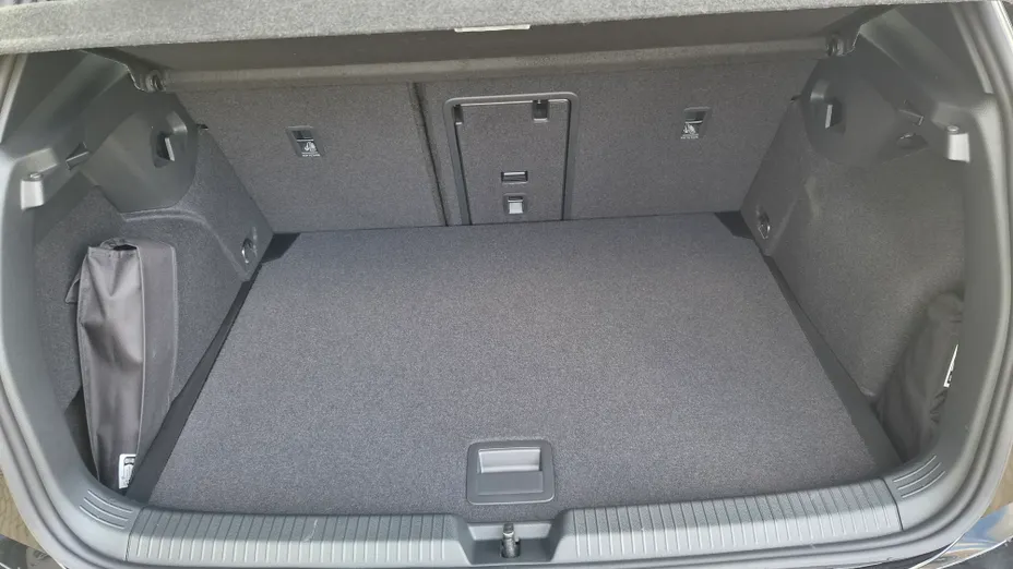 VOLKSWAGEN Golf Golf VIII 2.0 TSI 4Mot. R DSG Nowy