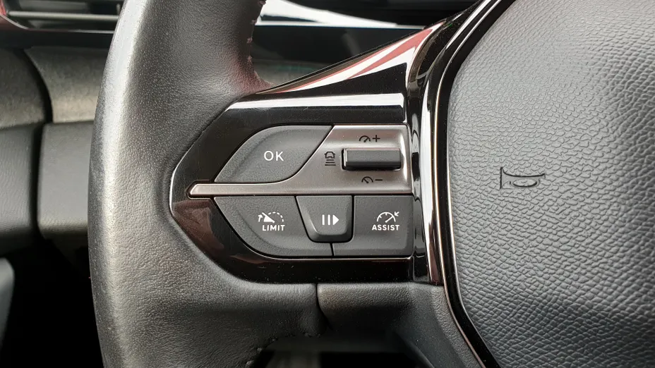 PEUGEOT 308 308 1.5 BlueHDi Allure S&S EAT8