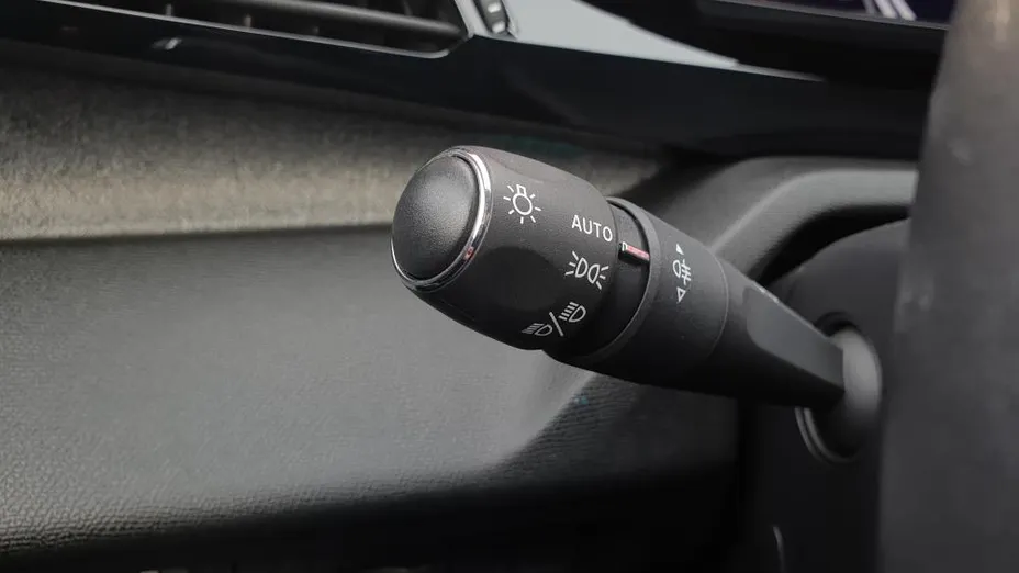 PEUGEOT 308 308 1.5 BlueHDi Allure S&S EAT8