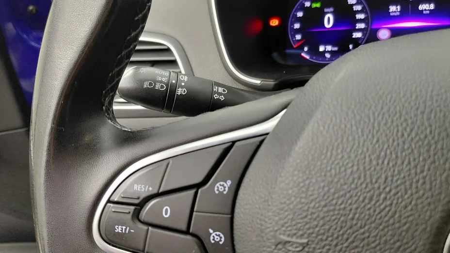 RENAULT Megane Megane 1.3 TCe FAP Intens EDC