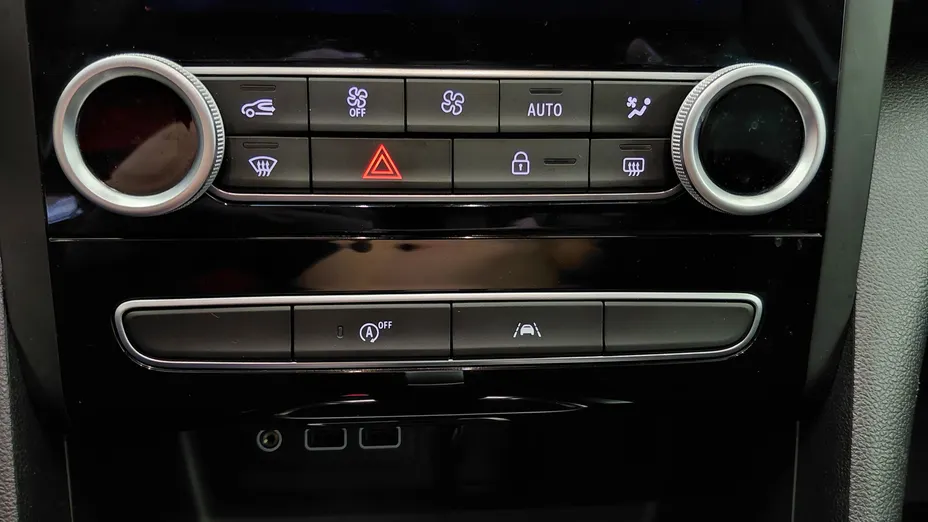 RENAULT Megane Megane 1.3 TCe FAP Intens EDC