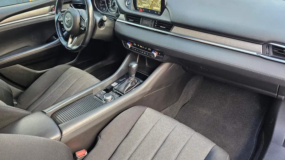 MAZDA 6 6 2.0 Center-Line aut
