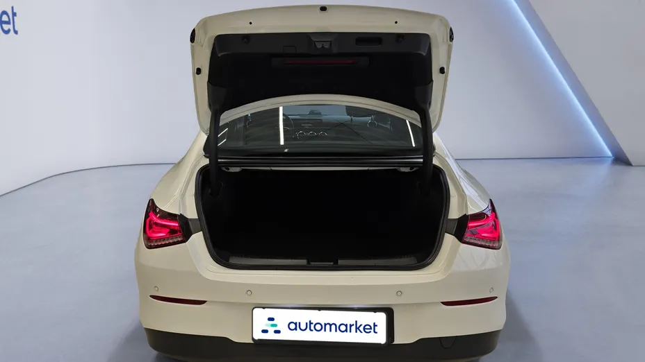 MERCEDES-BENZ CLA CLA 200 7G-DCT
