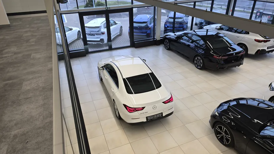 MERCEDES-BENZ CLA CLA 200 7G-DCT