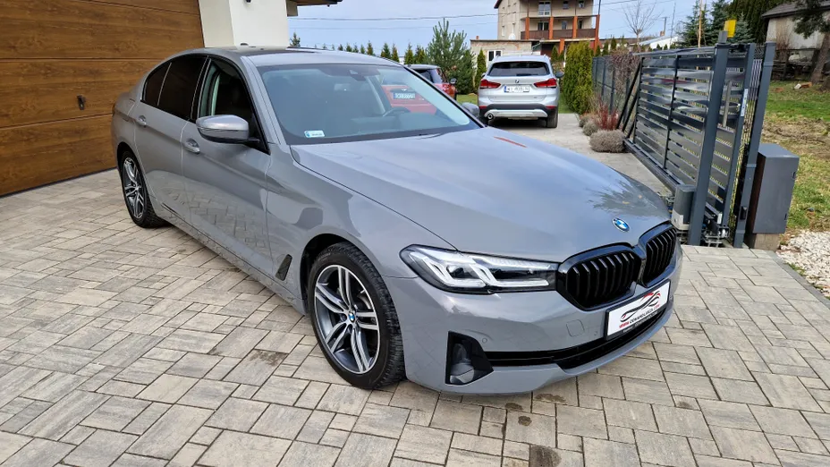 BMW Seria 5 520d Eff.Dynamics aut