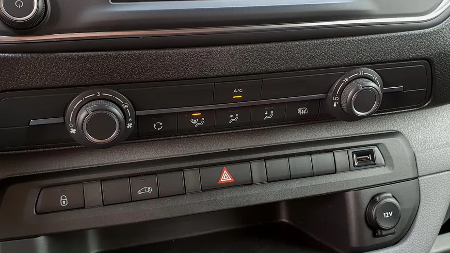 PEUGEOT Expert Expert 2.0 BlueHDi Long 3,1t Premium