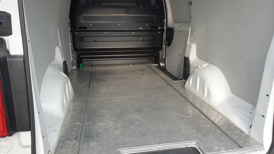 PEUGEOT Expert Expert 2.0 BlueHDi Long 3,1t Premium