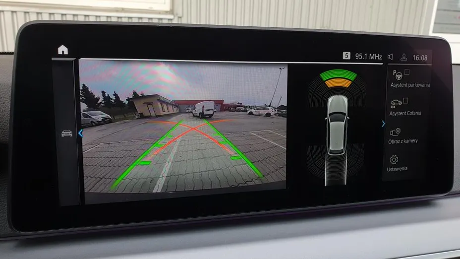 BMW Seria 5 530e xDrive PHEV aut