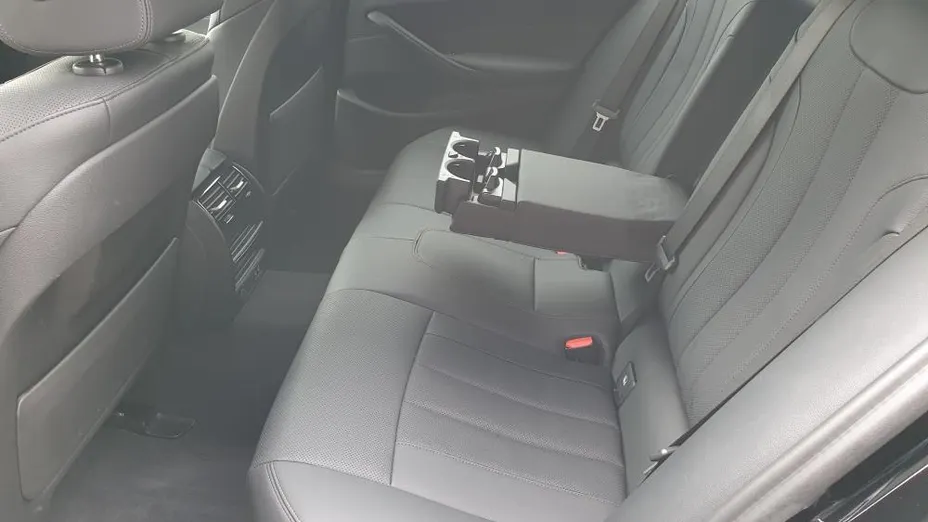 BMW Seria 5 530e xDrive PHEV aut