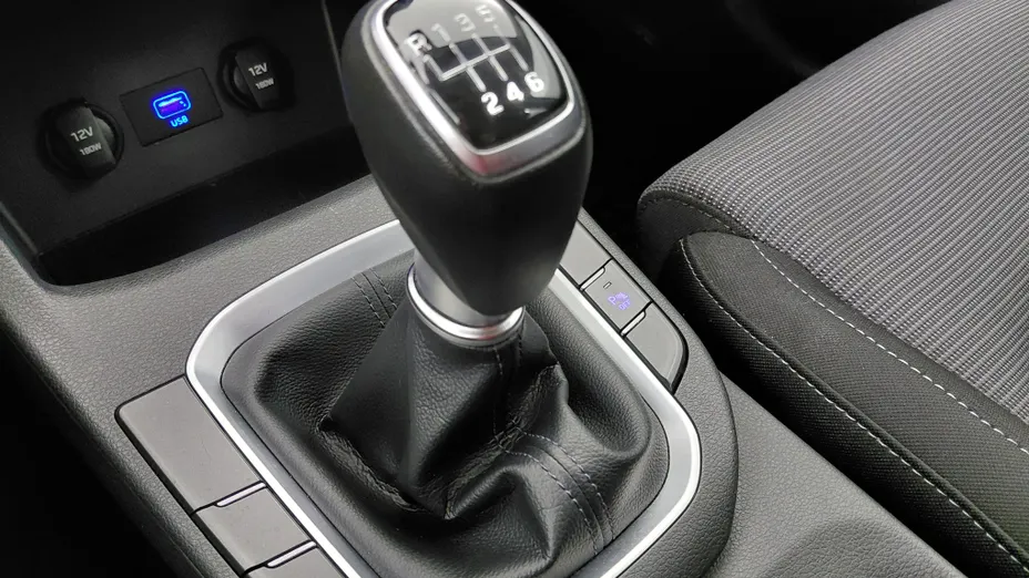 HYUNDAI i30 i30 1.5 DPI Modern