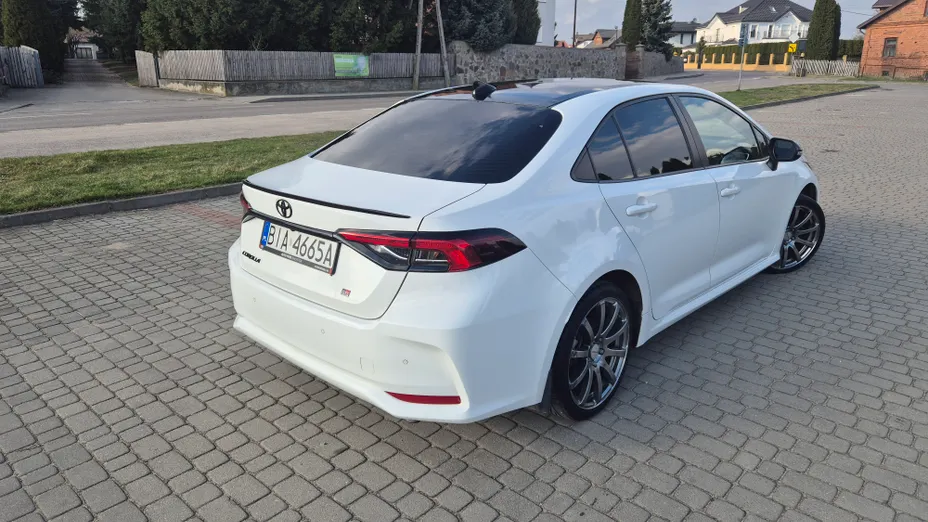 TOYOTA Corolla Corolla 1.6 Active EU6