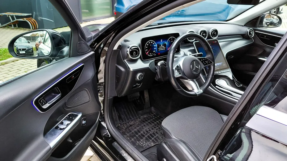 MERCEDES-BENZ C Klasa C 220 d mHEV Avantgarde