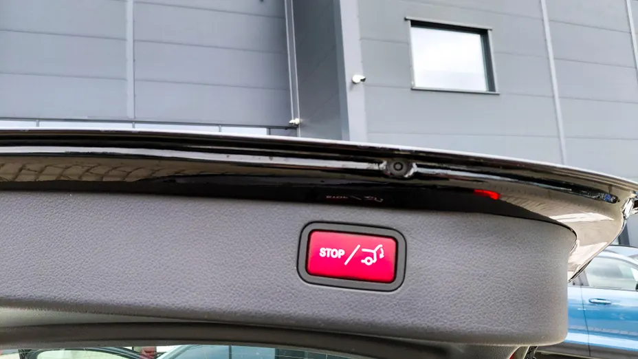 MERCEDES-BENZ C Klasa C 220 d mHEV Avantgarde