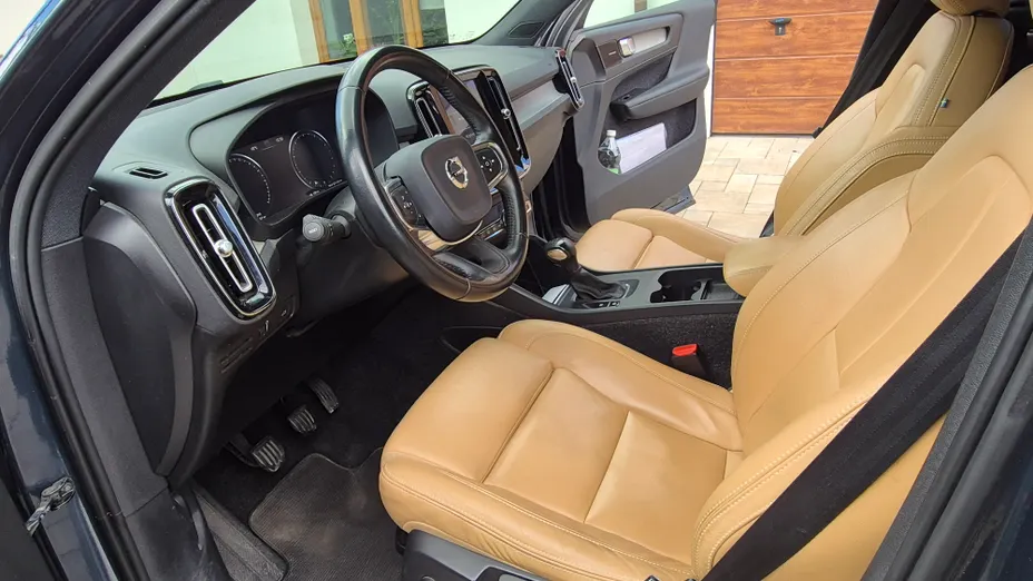 VOLVO XC40 XC40 T3 Inscription