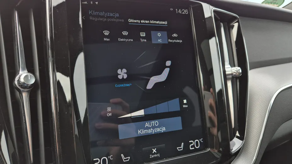 VOLVO XC60 XC60 T8 AWD Plug-In Hybrid R-Design aut