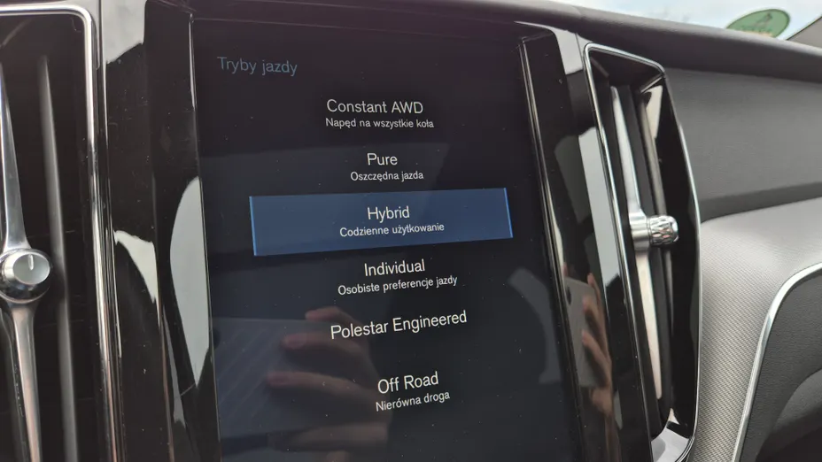 VOLVO XC60 XC60 T8 AWD Plug-In Hybrid R-Design aut