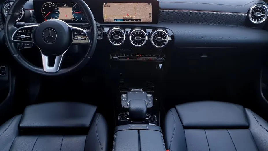 MERCEDES-BENZ CLA CLA 200 d 8G-DCT