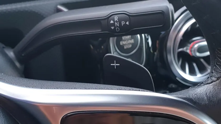 MERCEDES-BENZ CLA CLA 200 d 8G-DCT