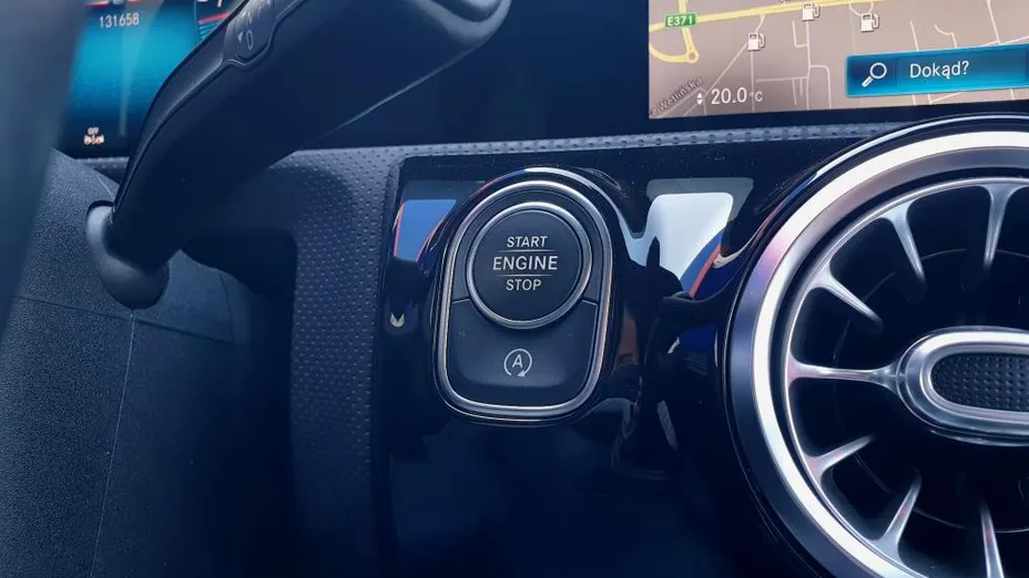 MERCEDES-BENZ CLA CLA 200 d 8G-DCT