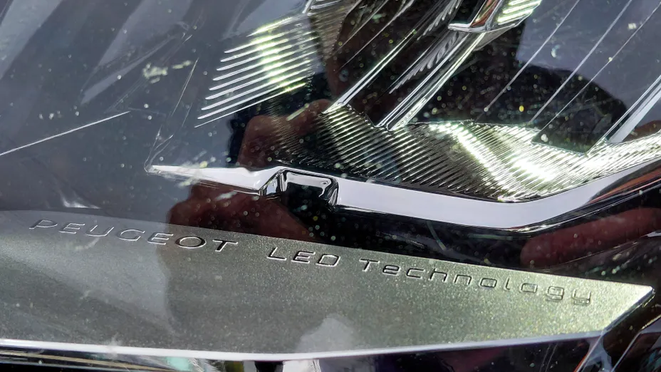 PEUGEOT 5008 5008 2.0 BlueHDi Road Trip S&S EAT8