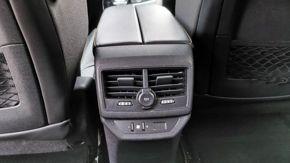 PEUGEOT 5008 5008 2.0 BlueHDi Road Trip S&S EAT8