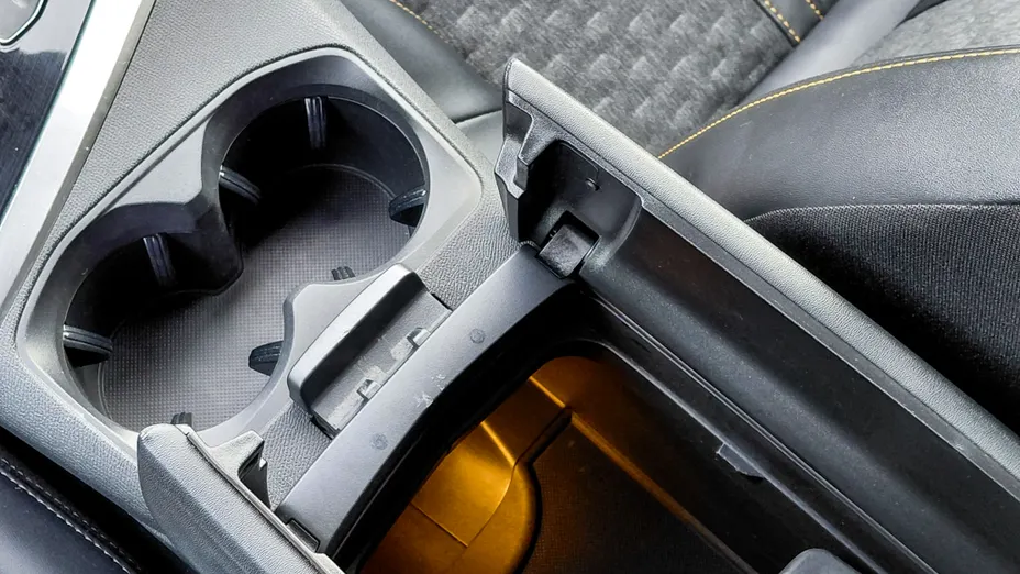 PEUGEOT 5008 5008 2.0 BlueHDi Road Trip S&S EAT8