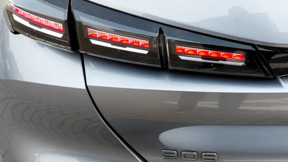 PEUGEOT 308 308 1.5 BlueHDi Allure S&S EAT8