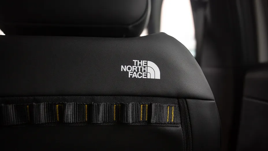 JEEP Avenger Avenger 1.2 T3 mHEV The North Face 4xe eDCT6 Nowy