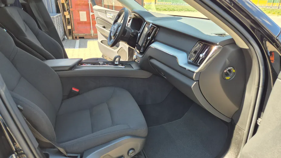 VOLVO XC60 XC60 T6 Plug-In Hybrid AWD Inscription Expression aut