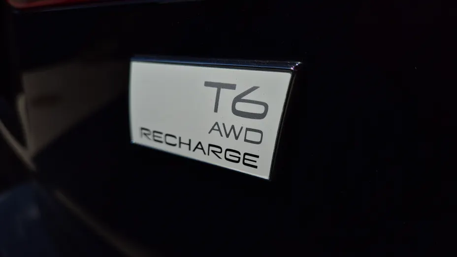 VOLVO XC60 XC60 T6 Plug-In Hybrid AWD Inscription Expression aut