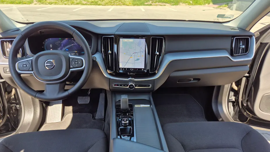 VOLVO XC60 XC60 T6 Plug-In Hybrid AWD Inscription Expression aut