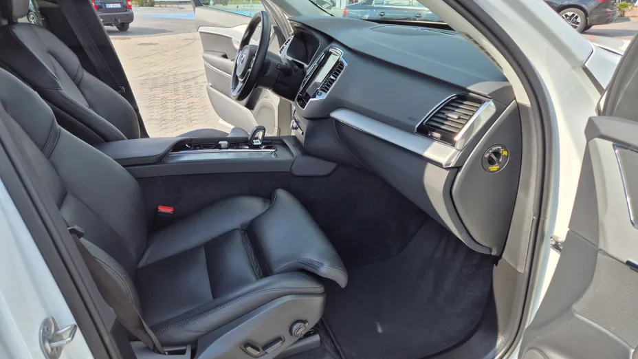 VOLVO XC90 XC90 T8 AWD Plug-In Hybrid Inscription Expression 7os aut