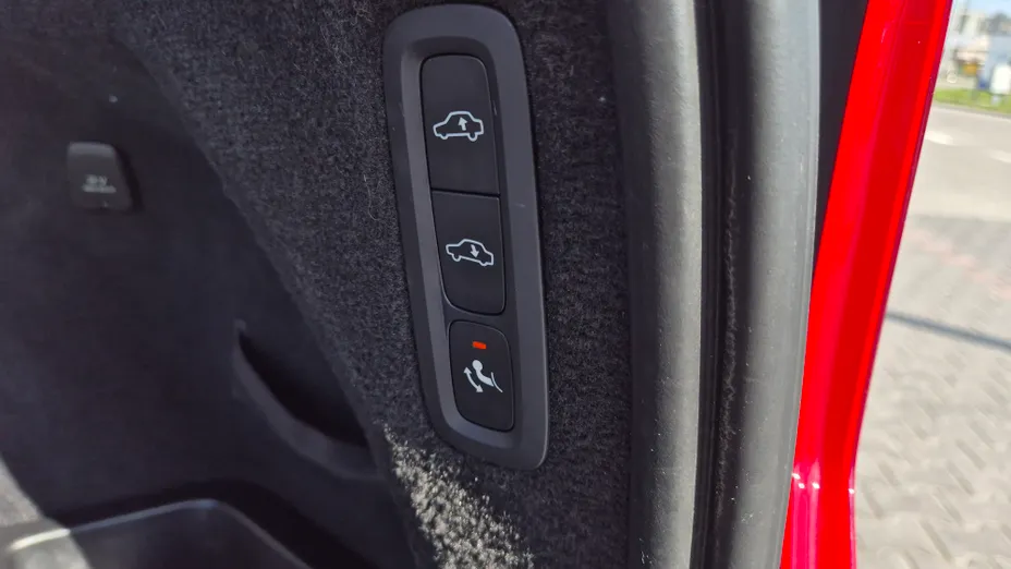 VOLVO XC90 XC90 T8 AWD Plug-In Hybrid Inscription Expression 7os aut