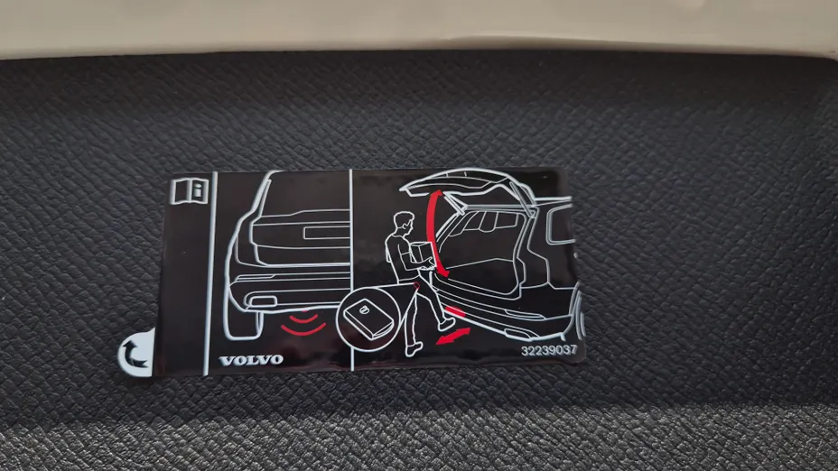 VOLVO XC90 XC90 T8 AWD Plug-In Hybrid Inscription Expression 7os aut