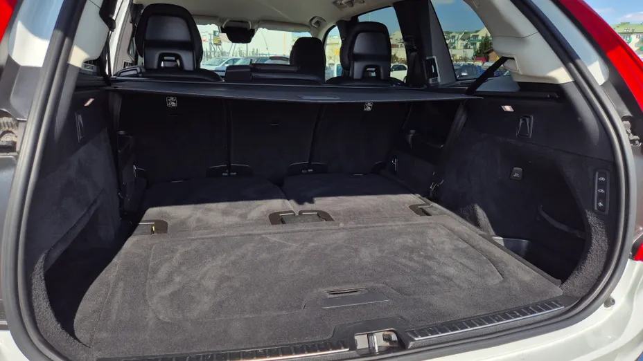 VOLVO XC90 XC90 T8 AWD Plug-In Hybrid Inscription Expression 7os aut