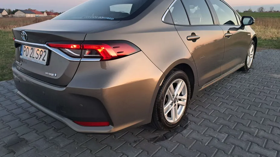 TOYOTA Corolla Corolla 1.8 Hybrid Active